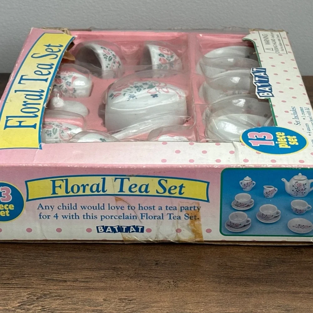 NIB VINTAGE 1998 Battat FLORAL TEA SET Play White Pink Rose Porcelain 13 pc NEW